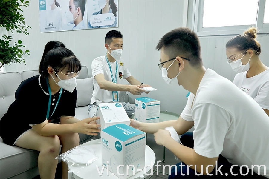 Nhà máy Phát minh Virus trực tiếp KN95 FFP2 Hô hấp Kn 95 Mặt nạ còn hàng